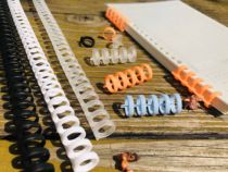 A4 transparent colour loose leaf clasp 30 holes B5 detachable plastic round hole coil binding strip A5 hand tent ring buckle ring