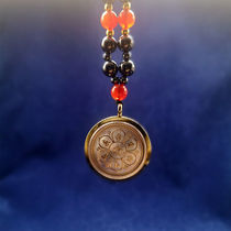 Six-character big Ming curse pendant six-character mantra negative ion Taiji necklace terahertz magnetic therapy quantum energy bar magnet