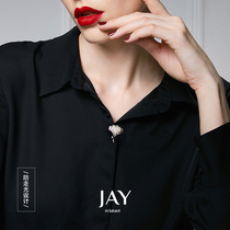 JAY ginkgo neckline pin collar anti-light brooch buckle 2021 New Tide anti-exposure buckle clothing accessories