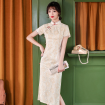 Catwalk cheongsam 2021 new young girl modified apricot dress retro lace temperament long