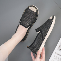 Lazy shoes women a pedal 2019 new summer fisherman shoes female Korean version of mesh breathable old Beijing cloth shoes women