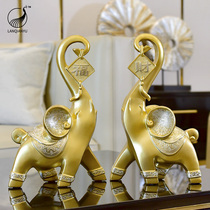 Elephant pendulum A pair of light and luxury mascot crafts housewarming gifts European-style home decorative TV cabinet furnishings