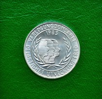 Ren Qitang# Sweden 1984 100 kroner --- (box cracked) silver coin