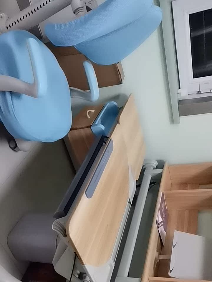 好学童儿童学习桌怎么样？听说有人彻底后悔了是吗!
