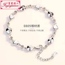  Heart-shaped bracelet female sterling silver ins personality cold air quality jewelry Korean version of the net red Tanabata Valentines Day gift