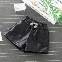 Girls leather shorts autumn and winter wear 2020 Korean version of the new child girl foreign style Joker plus velvet childrens boots pants