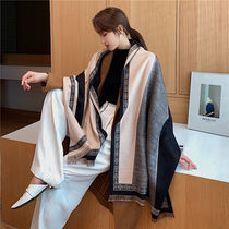 High-end Korean cashmere scarf womens new warm simple color-block shawl letter H scarf Tide brand scarf