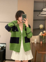 Xiaoyou NONA 2022 early autumn Korean version wide stripe colorblock V-neck sweater fresh age-reducing bottoming sweater coat