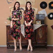 2019 New middle-aged and elderly womens summer dress long retro cheongsam dress wide wife sleeve skirt mother dress