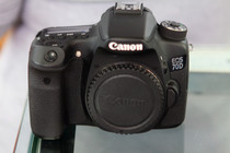 Canon 70D with its own WIFI performance superior 750D 750D 760D 60D 650D 600D 600D