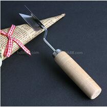 Wooden handle triangle pineapple knife V-shaped pineapple peeling knife to seed knife to eye knife to dig eye clip to remove eye clip to eye device one yuan two yuan