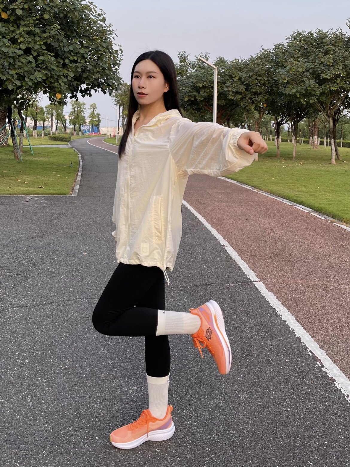 小野和子春季鲨鱼裤 薄款塑形收腹提臀 瑜伽外穿两相宜 高腰设计拉长比例