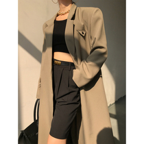 ACUP loose knee long blazer women 2021 Spring New Port flavor retro high-end atmospheric windbreaker women