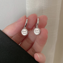 Round-card earbuds with 925 pure silver personality earbuds Korean version Temperament Short earbuds Delicate Trendy Small Earrings