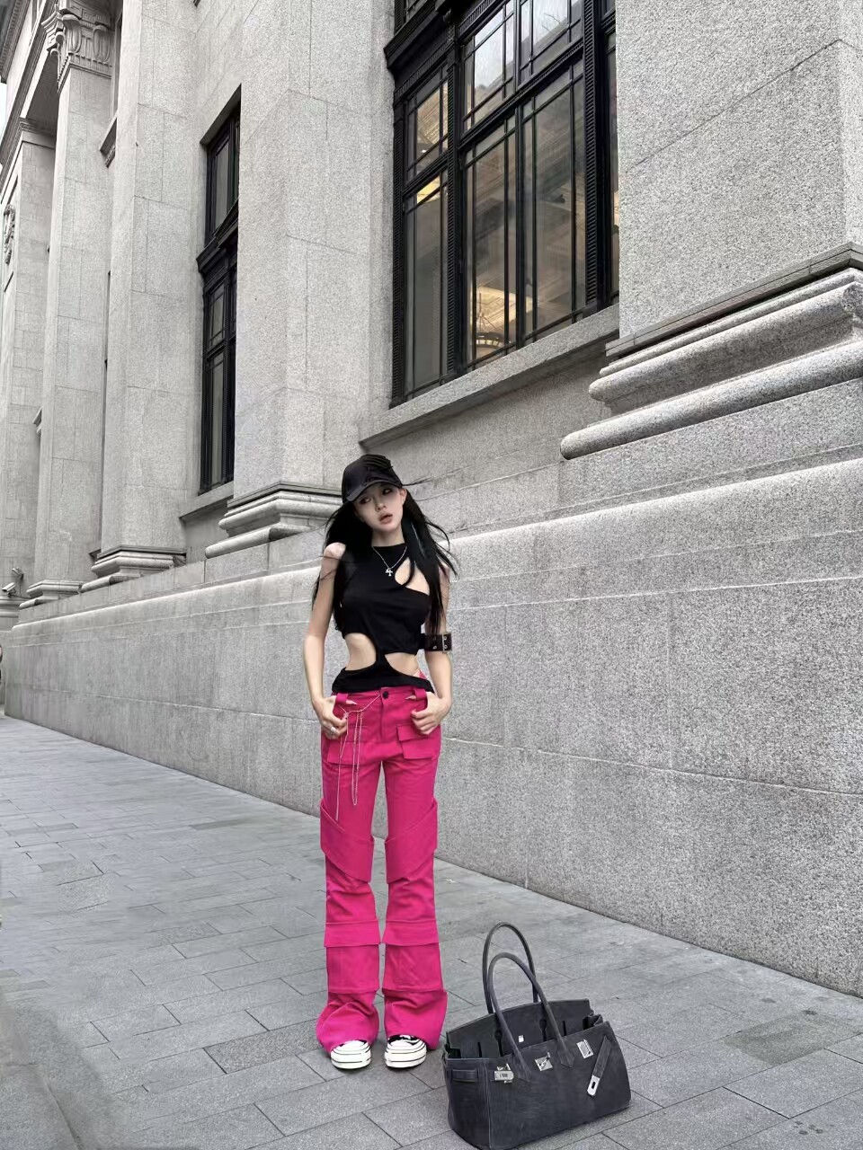 xVESSEL「陆虎同款」双侧标穆勒半拖：内增高松糕的夏日酷飒美学