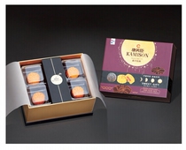 Cantonese Mid-Autumn Festival Mooncake Haoyue Liuxin 360g Milky Yellow Liuxin Mooncake Traditional Pastry heart gift box