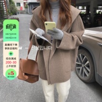 South Korea Dongdai 2022 autumn and winter new cap double - sided cashmere coat short - hair loose coat