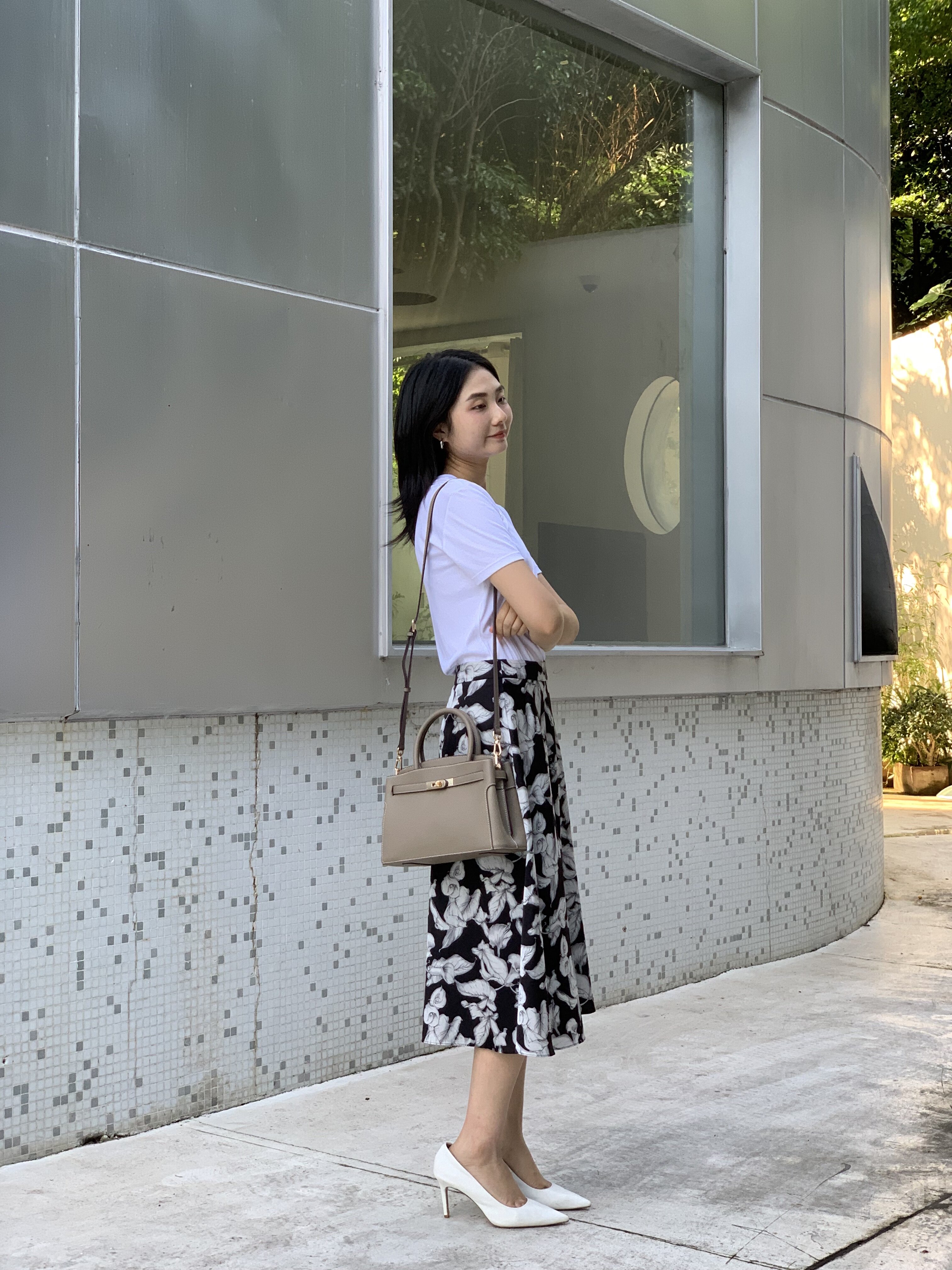 百丽鎏金岁月凯莉包 质感牛皮高级耐磨 大容量通勤 妈妈包婚包两用