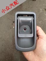 There is a spot Wuling small whirlwind front door inner handle front door inner clasp hand opening handle single row double row