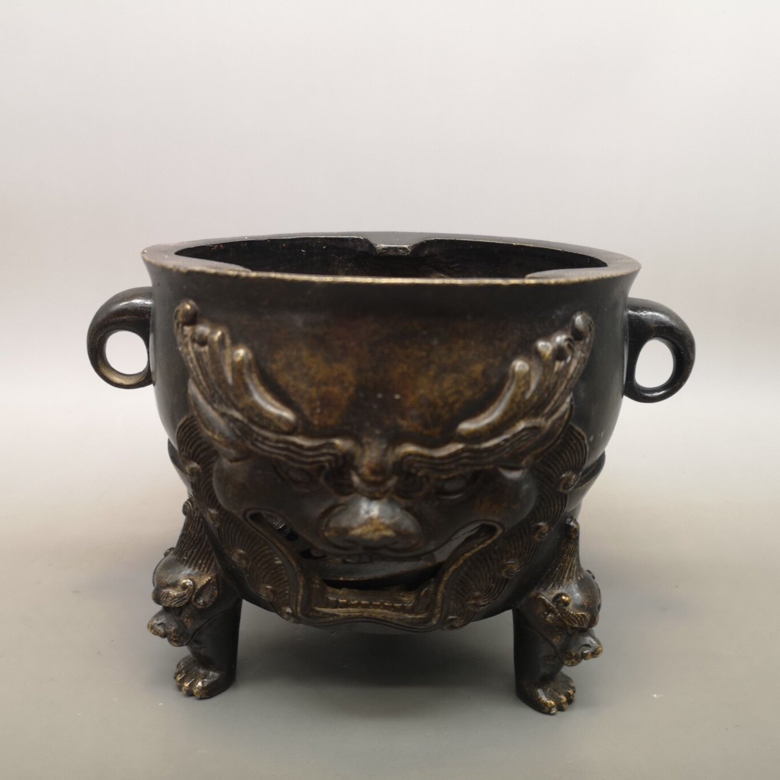 Imitation ancient pure copper Carbon Furnace Pendulum piece Animal head Carbon Oven Iron Fire Basin Charcoal Stove Tea Dao Furnace Supplies Retro Nostalgia Collection