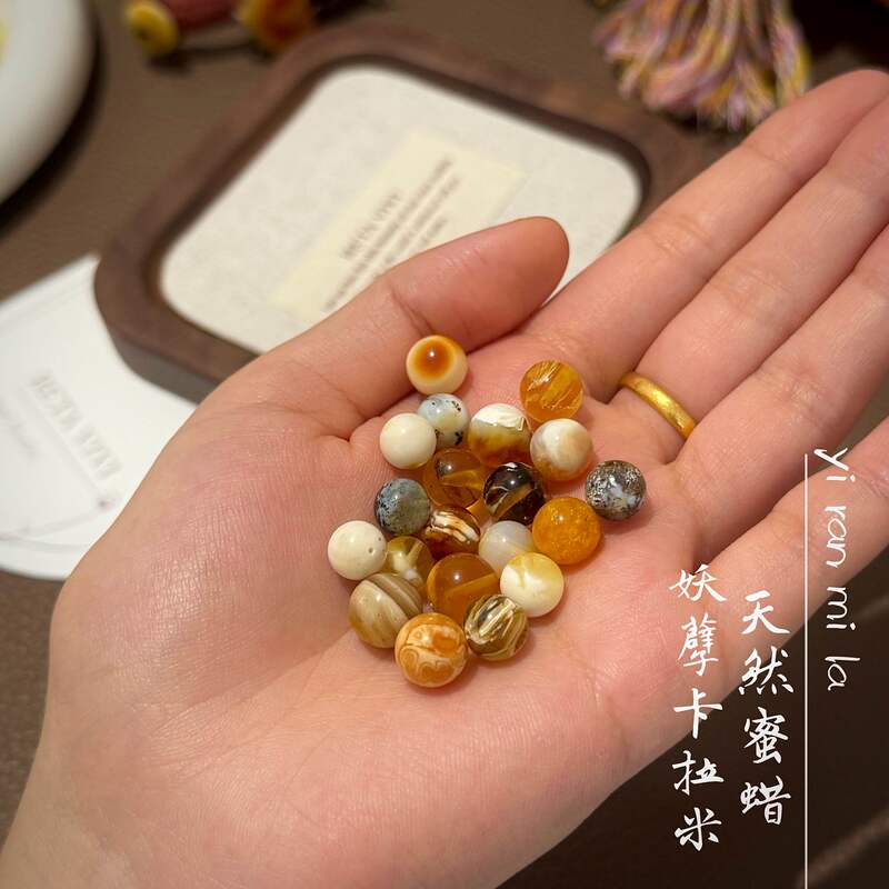 Yiran Beeswax, Natural Raw Ore Without Optimization, 7-9mm Unique and Distinctive Beeswax, Floral Wax with Vibrant Color