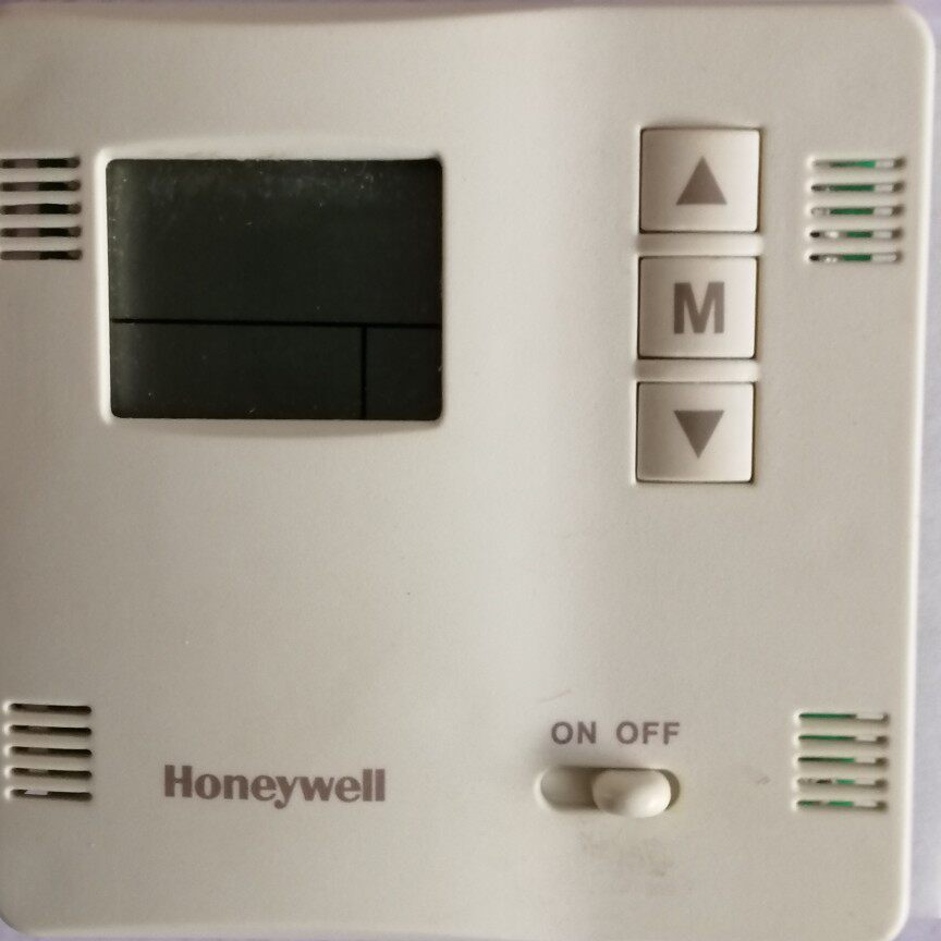 HoneywellT6390 floor heating thermostat water heating controller LCD water distributor thermoelectric valve control