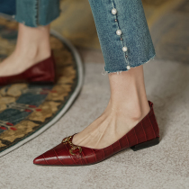 Pointed single shoe woman 2022 spring new stone grain fashion individuality explicit foot small and light mouth flat and casual shoes ladylike shoes female