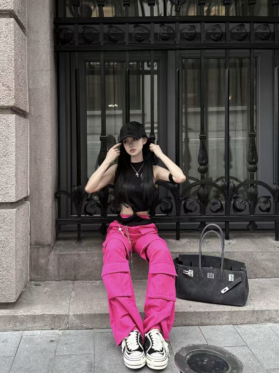 xVESSEL「陆虎同款」双侧标穆勒半拖：内增高松糕的夏日酷飒美学