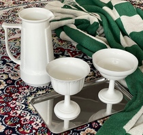 Red brick house Onevoice French style white embossed ceramic High foot cup Ice cream Cocktail Glass