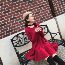 2020 New Red Knitted Skirt Womens Small A- line dress French Vintage Wind Trunk Waist Temperament Dress