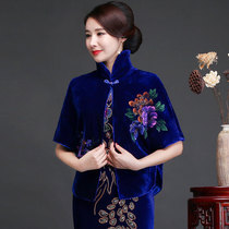 2019 autumn and winter high-end womens womens mother velvet cheongsam shawl new vintage short coat top cape stand-up collar