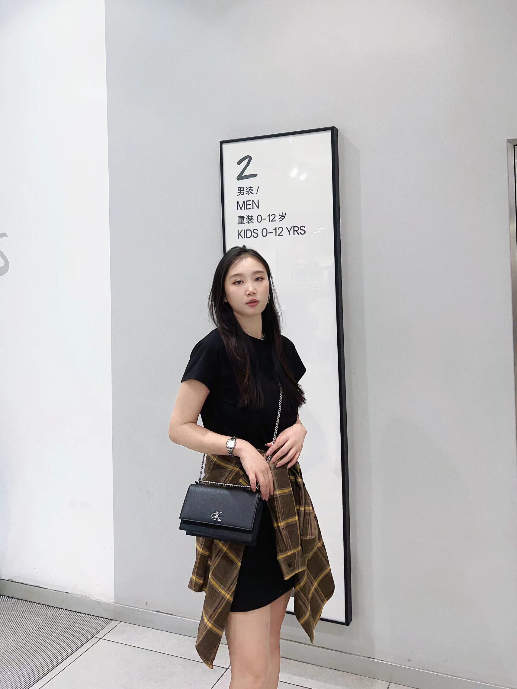 Calvin Klein优雅通勤包 荔枝纹皮质高级耐磨 字母搭扣翻盖简约大气