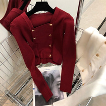 2022 Spring and autumn new Korean version square collar leaky collarbone-knitted sweatshirt woman sweet and gentle long sleeve double-row buttoned knitted sweater