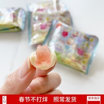 Japanese bandai soft candy sandwich quasi-white chocolate leisure snacks wedding candy (with cartoon soft candy inside)
