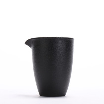 Mingfeng ceramic Kung Fu tea set Zen style black fair cup Black pottery tea sea No handle porcelain tea separator Hand grab fair cup