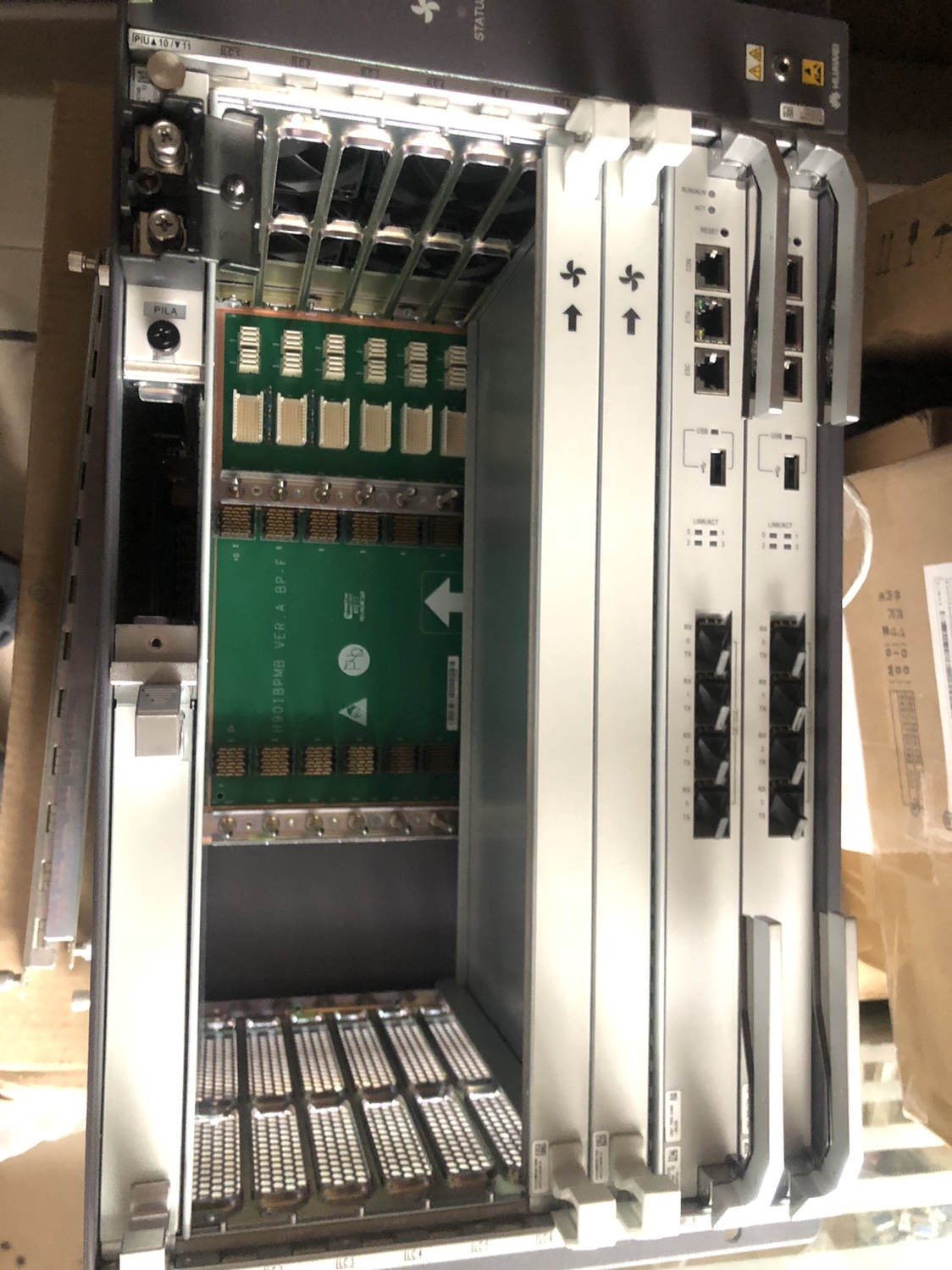 Huawei 5800X7 olt 10,000 trillion at the top of the