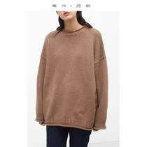 I can't love Japan too much. Japan's single yarn is short of stock. Wool sweater crew neck pullover