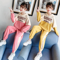 Girl set Spring and Autumn foreign atmosphere 2021 New Korean version of childrens long sleeve sweater Net red sports pants two-piece tide
