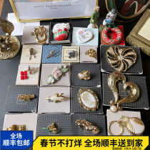 Western antique vintageAvon brand new original box European and American ins medieval elegant all-match brooch