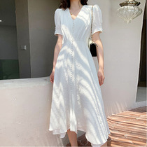 White dress female summer 2021 new French waist slim slim super fairy sen temperament long skirt