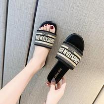 2020 new spring and summer letter slippers female outer wear d letter embroidery word belt high heels black wild sandals