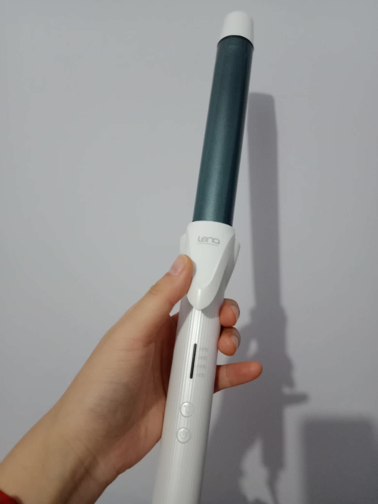 内幕爆料lena卷发棒卷/直发器怎么样呢？质量如何？老鸟吐槽评测