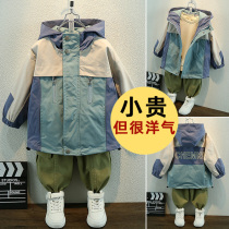 Boys coat spring and autumn models 2021 new childrens foreign style autumn windbreaker baby handsome hooded jacket