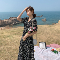 Floral dress female summer 2021 new v-neck sweet fairy waist thin section high-end chiffon long skirt