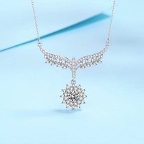 New Emulation Drill Sun Flowers Lock Bone Chain Light Extravagant Temperament Small Crowddesign Neck Chain Pure Silver Snowflake Necklace Delivery Girlfriend