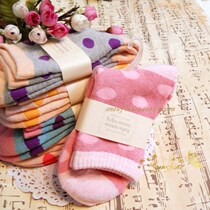 2020 Qingku autumn and winter cotton thickened Terry socks hipster polka dot candy color warm winter womens socks