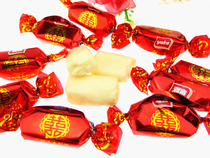 Yakin Double Cream Soft Milk with approximately 60 bulk wedding sweets and leisure snacks