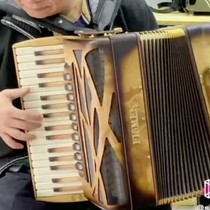 Italian Original Clothing Import Fisman Solid Wood Accordion 34 Key 96 Bex Four Row Spring Keyboard Playing Accordion