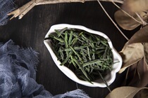 Anhui tea Luan melon slices 500g new tea strong green tea Ming Qian super high mountain tea canned