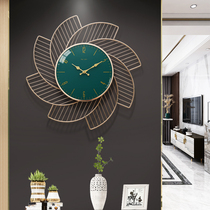 Light extravagant fashion Decorative Clocks Nets Red Clock Hanging Wall Creativity Home Hanging Clock Living Room Minimalist Modern Muted Hanging Watch